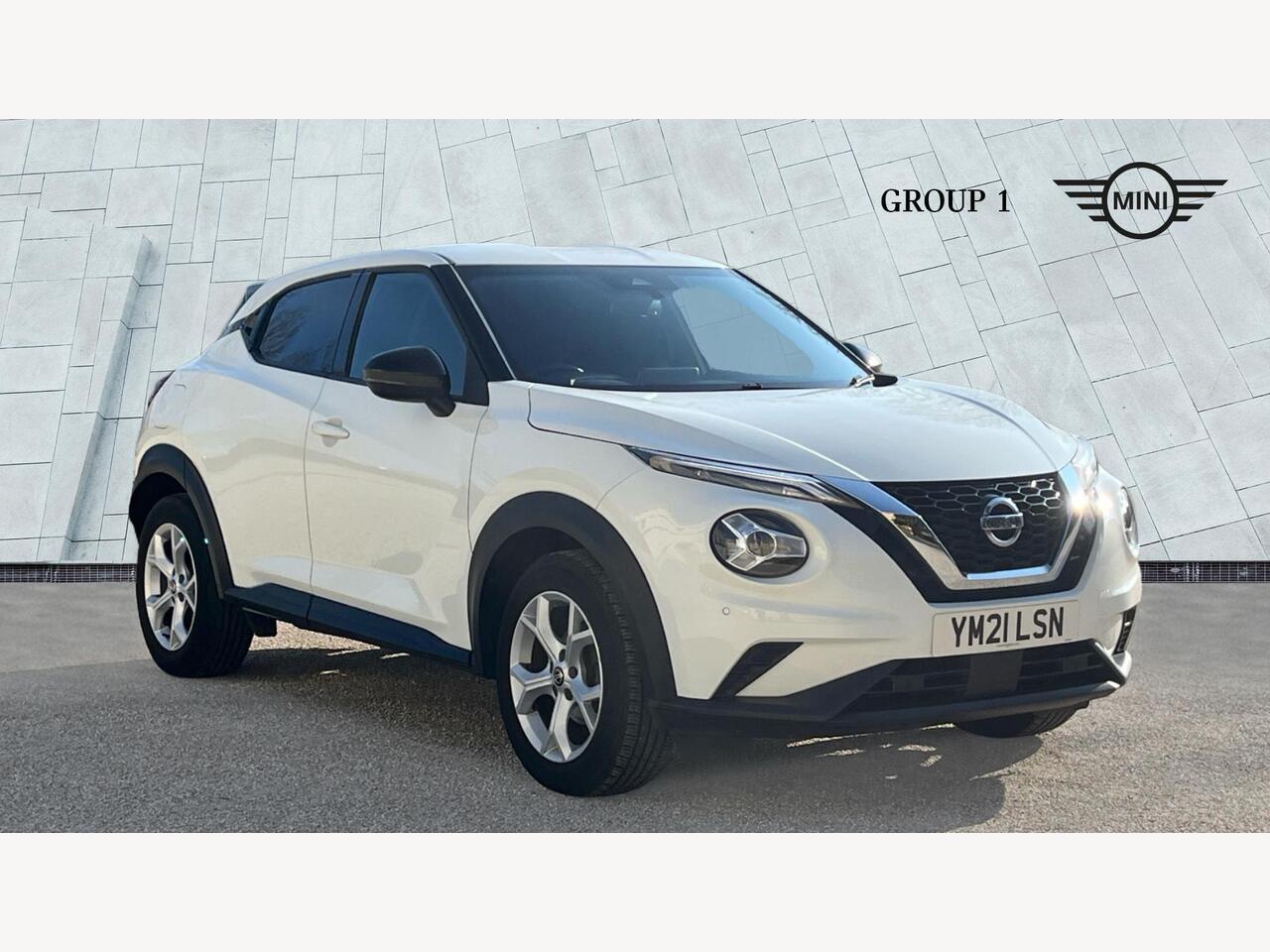 Main listing image - Nissan Juke