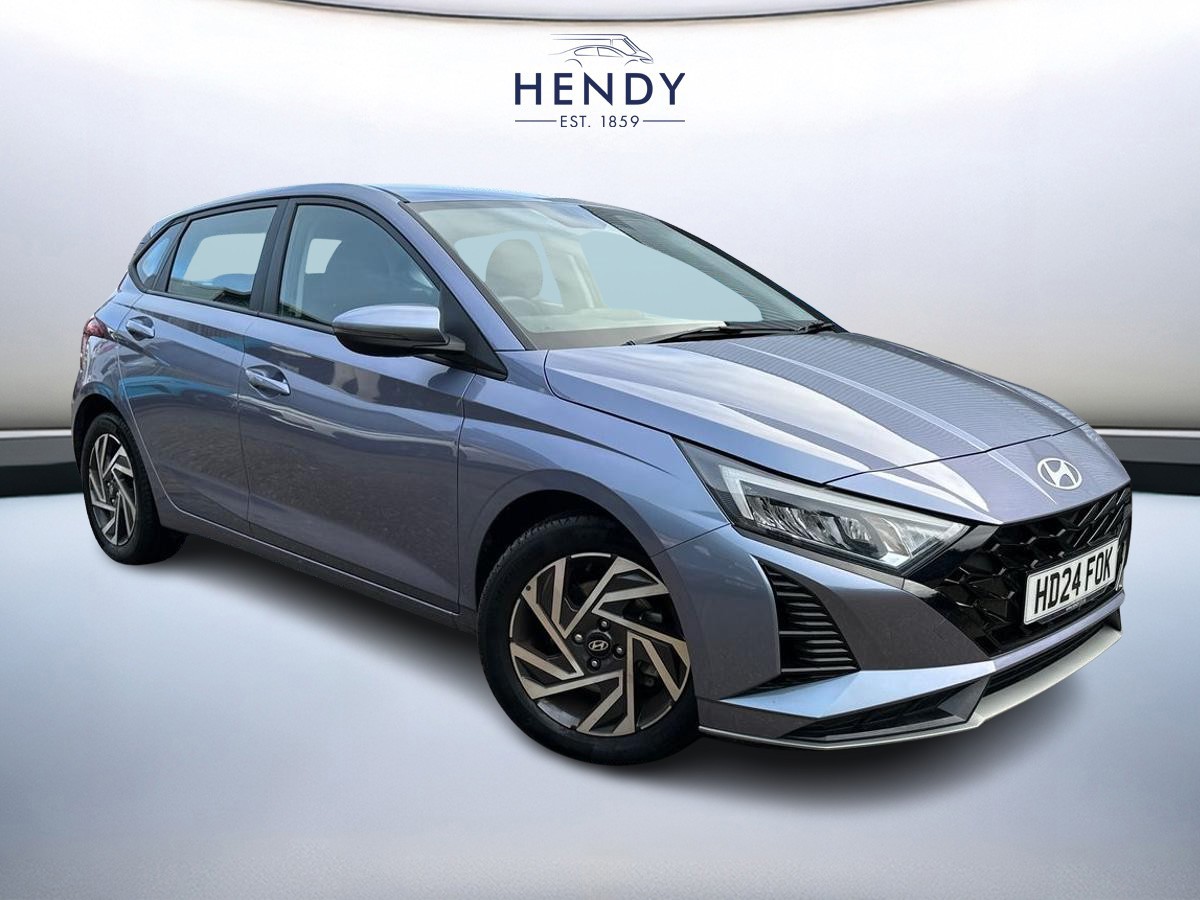 Main listing image - Hyundai i20