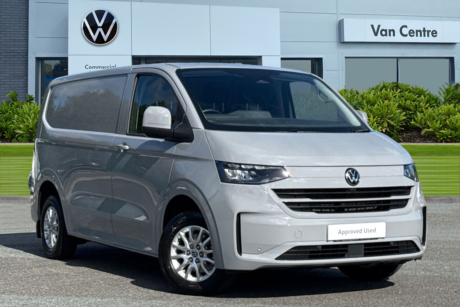 Main listing image - Volkswagen Transporter