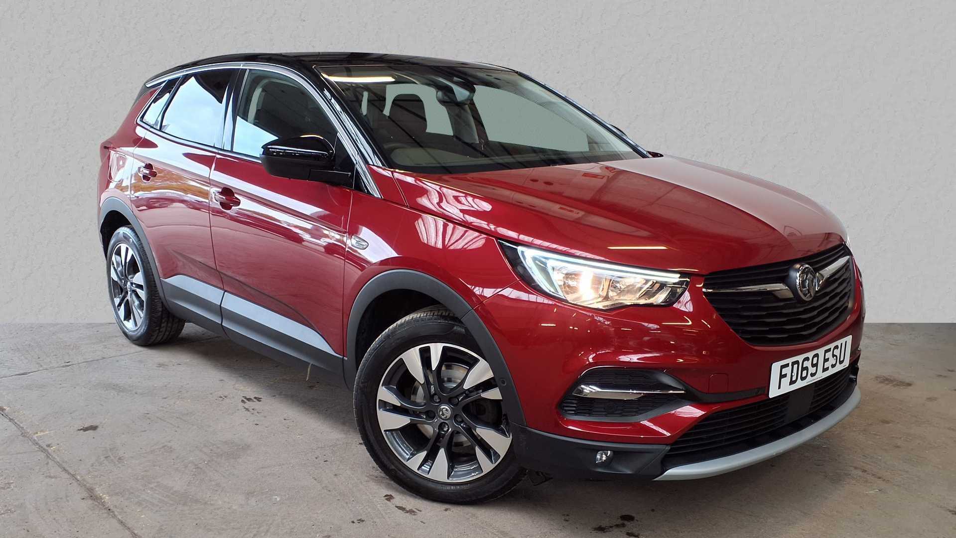 Main listing image - Vauxhall Grandland X