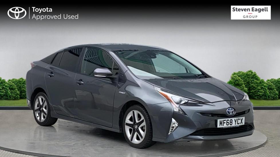 Main listing image - Toyota Prius