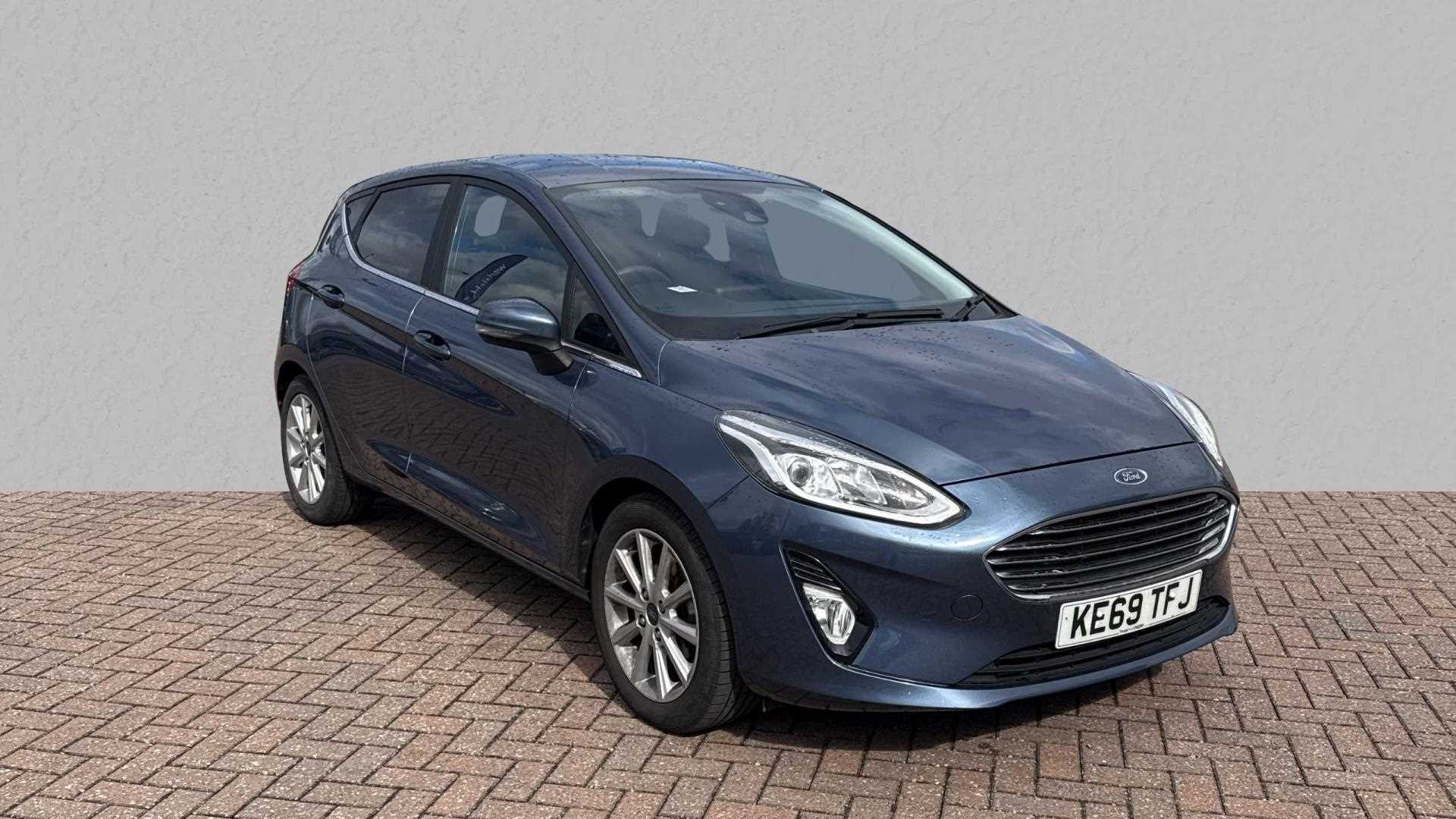 Main listing image - Ford Fiesta