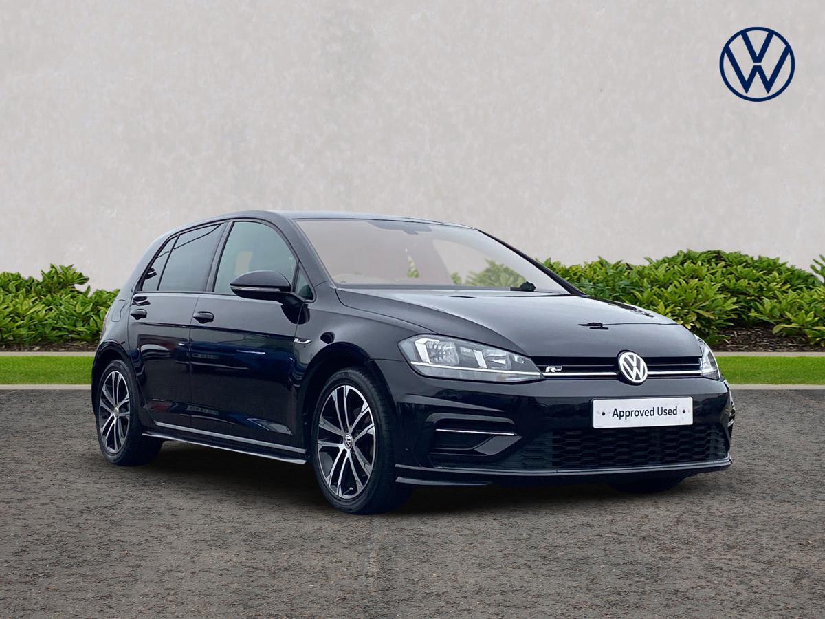 Main listing image - Volkswagen Golf