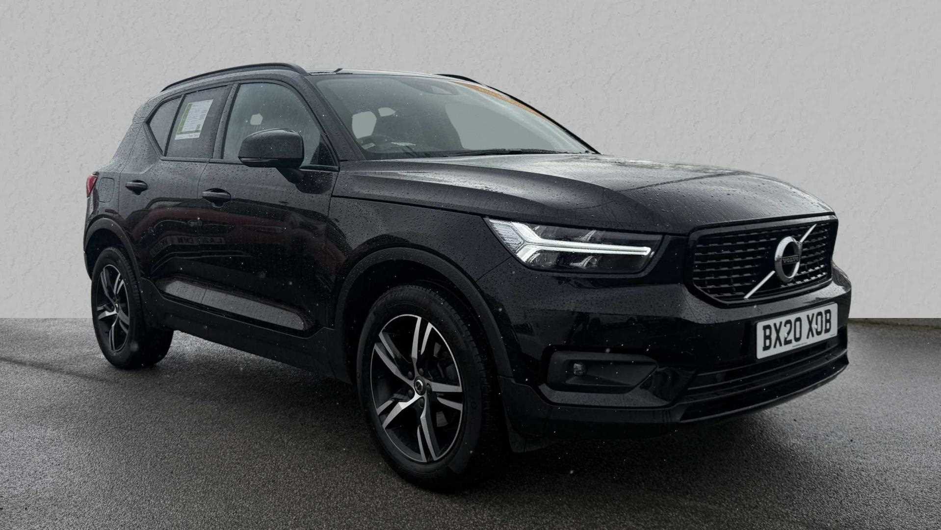 Main listing image - Volvo XC40