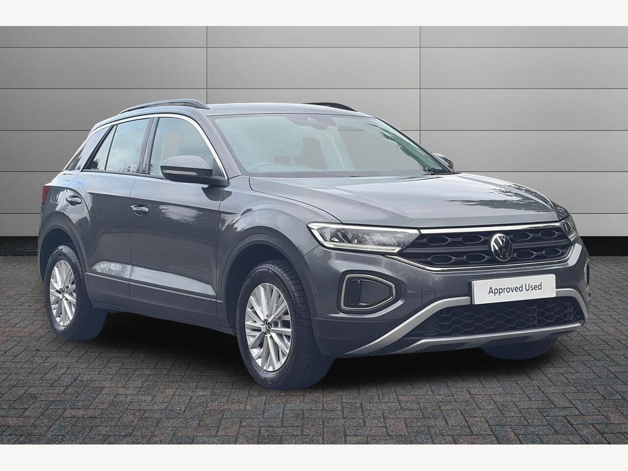 Main listing image - Volkswagen T-Roc