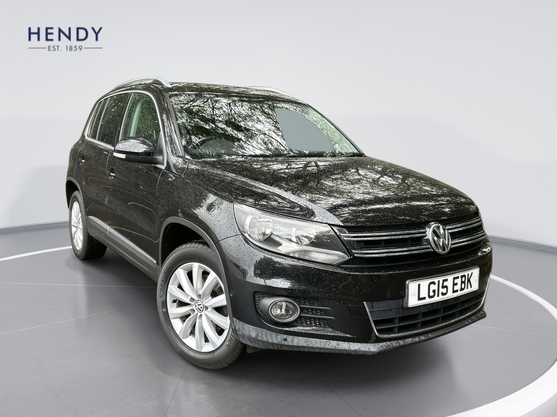 Main listing image - Volkswagen Tiguan