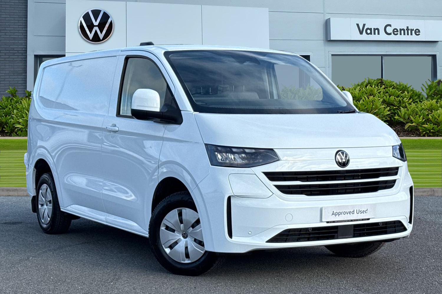 Main listing image - Volkswagen Transporter