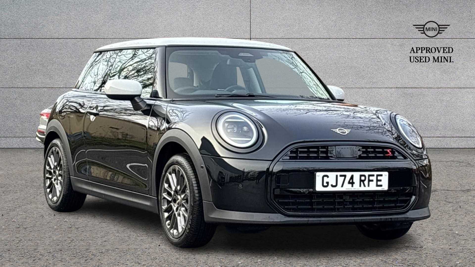 Main listing image - MINI Hatchback
