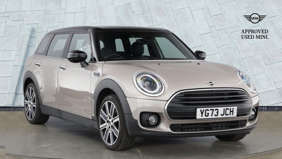 Main listing image - MINI Clubman