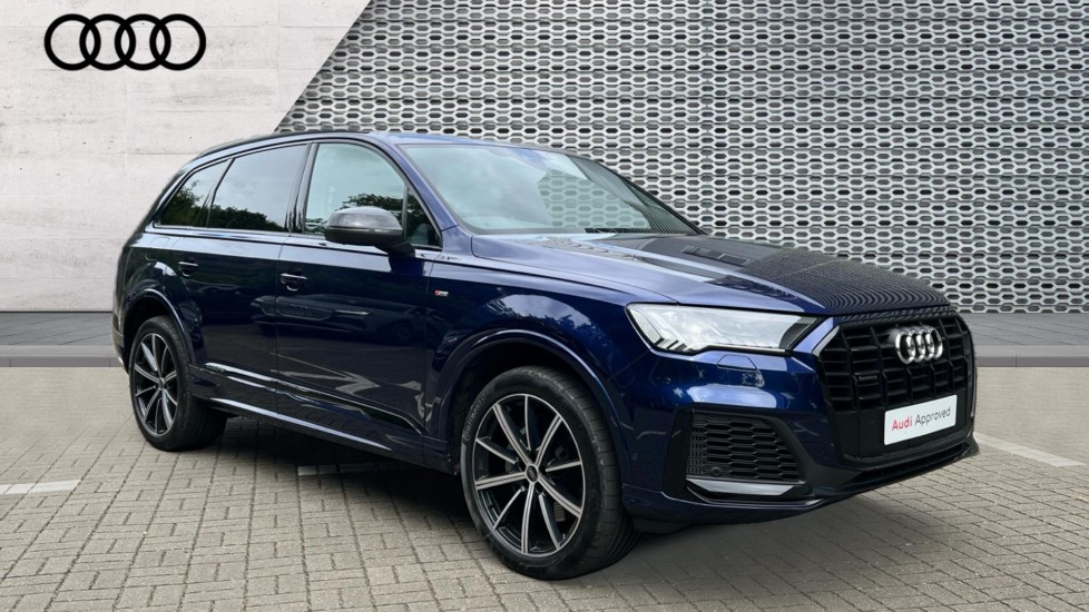 Main listing image - Audi Q7