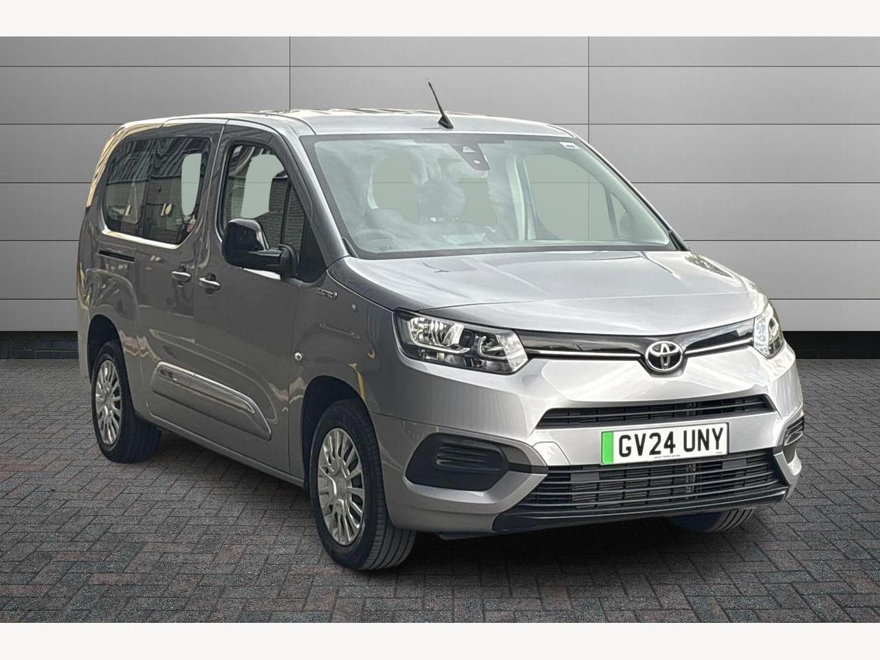 Main listing image - Toyota Proace City Verso