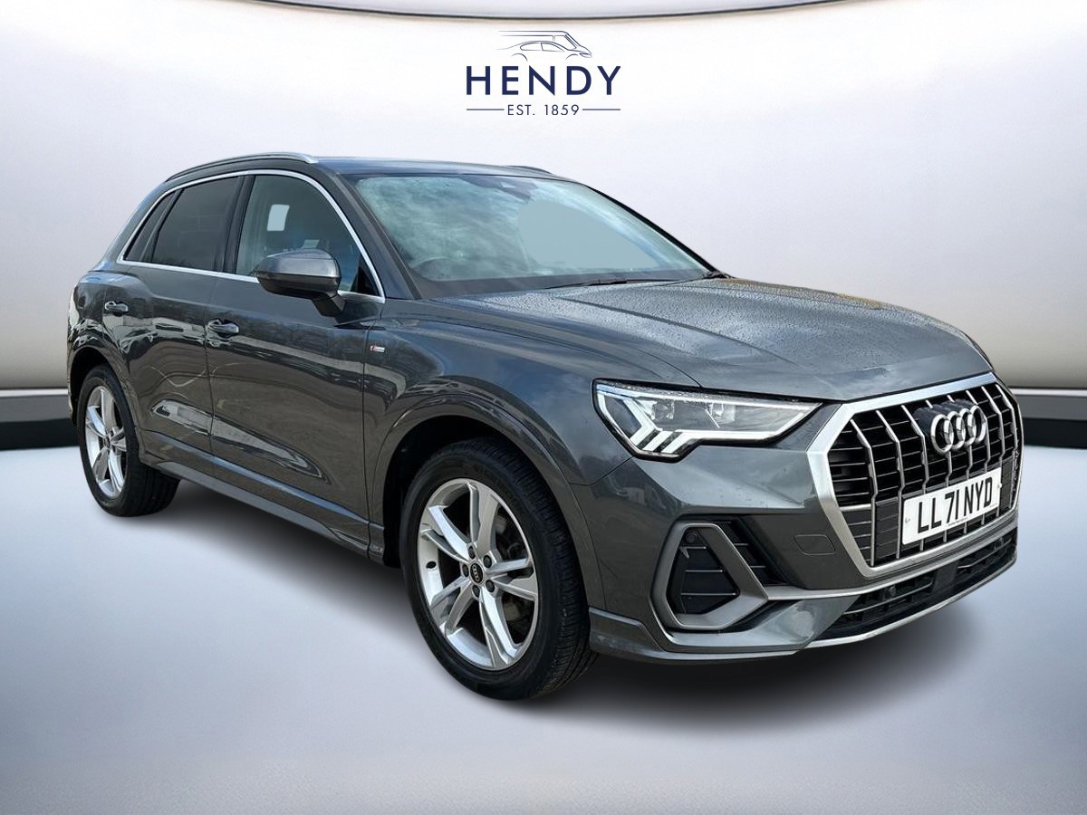 Main listing image - Audi Q3