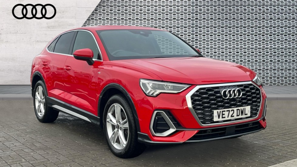 Main listing image - Audi Q3