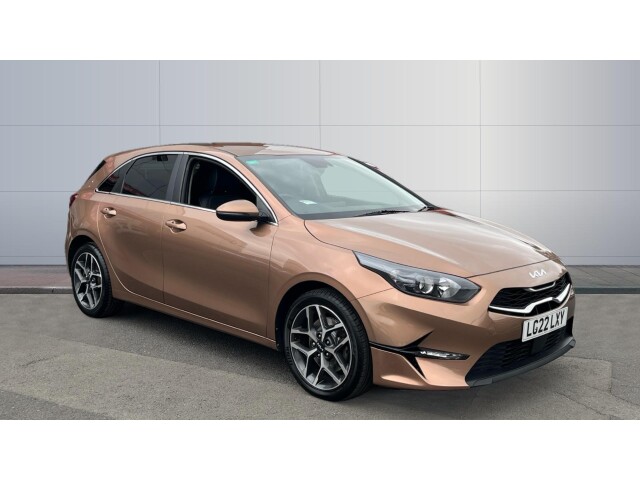 Main listing image - Kia Ceed