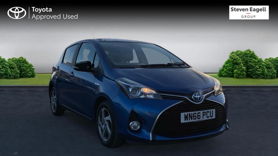 Main listing image - Toyota Yaris