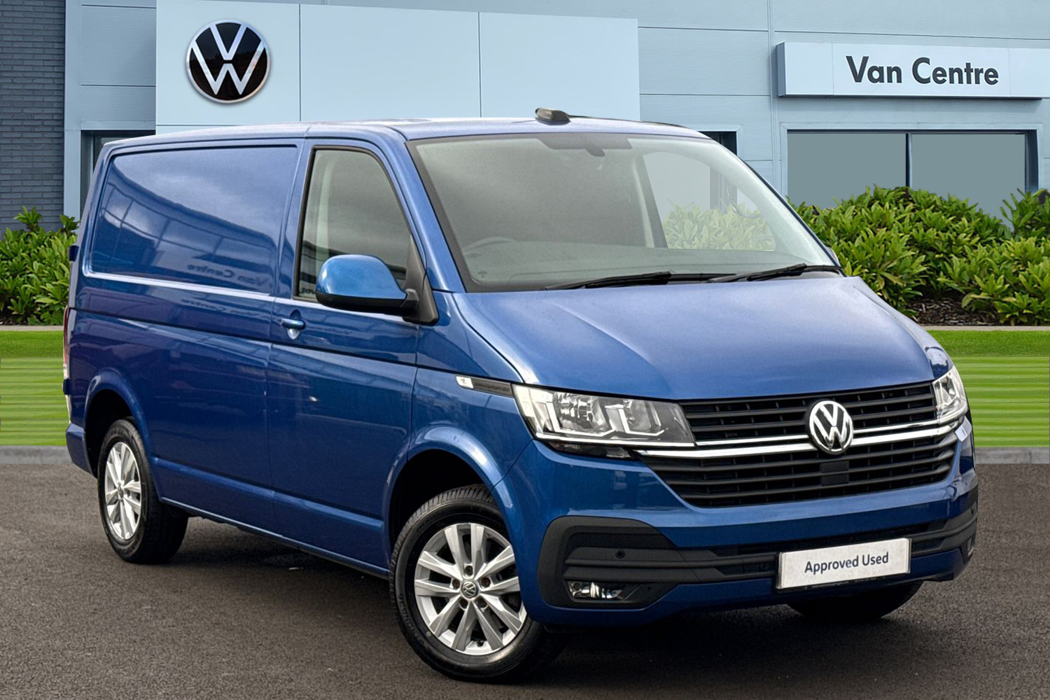 Main listing image - Volkswagen Transporter