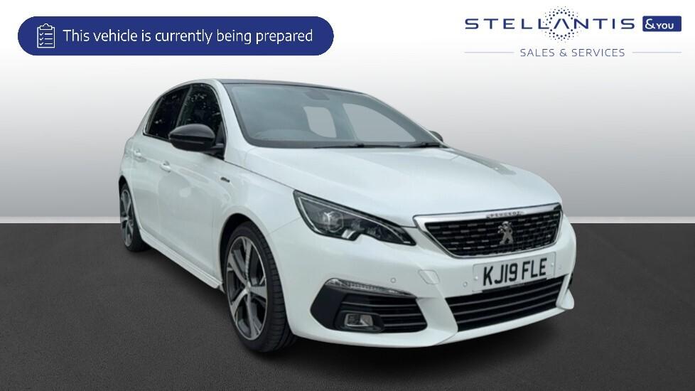 Main listing image - Peugeot 308