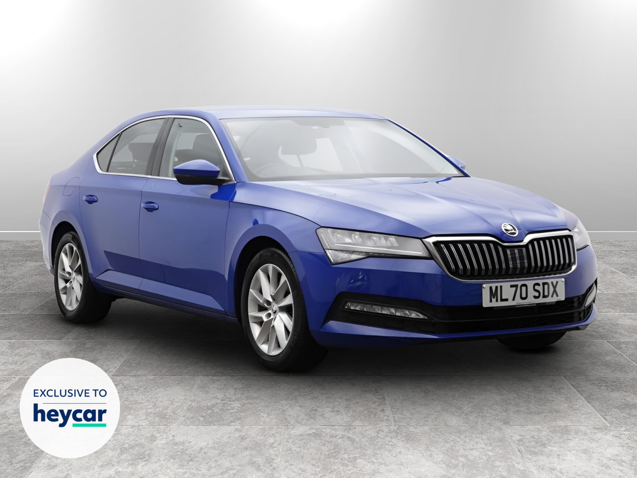 Main listing image - Skoda Superb