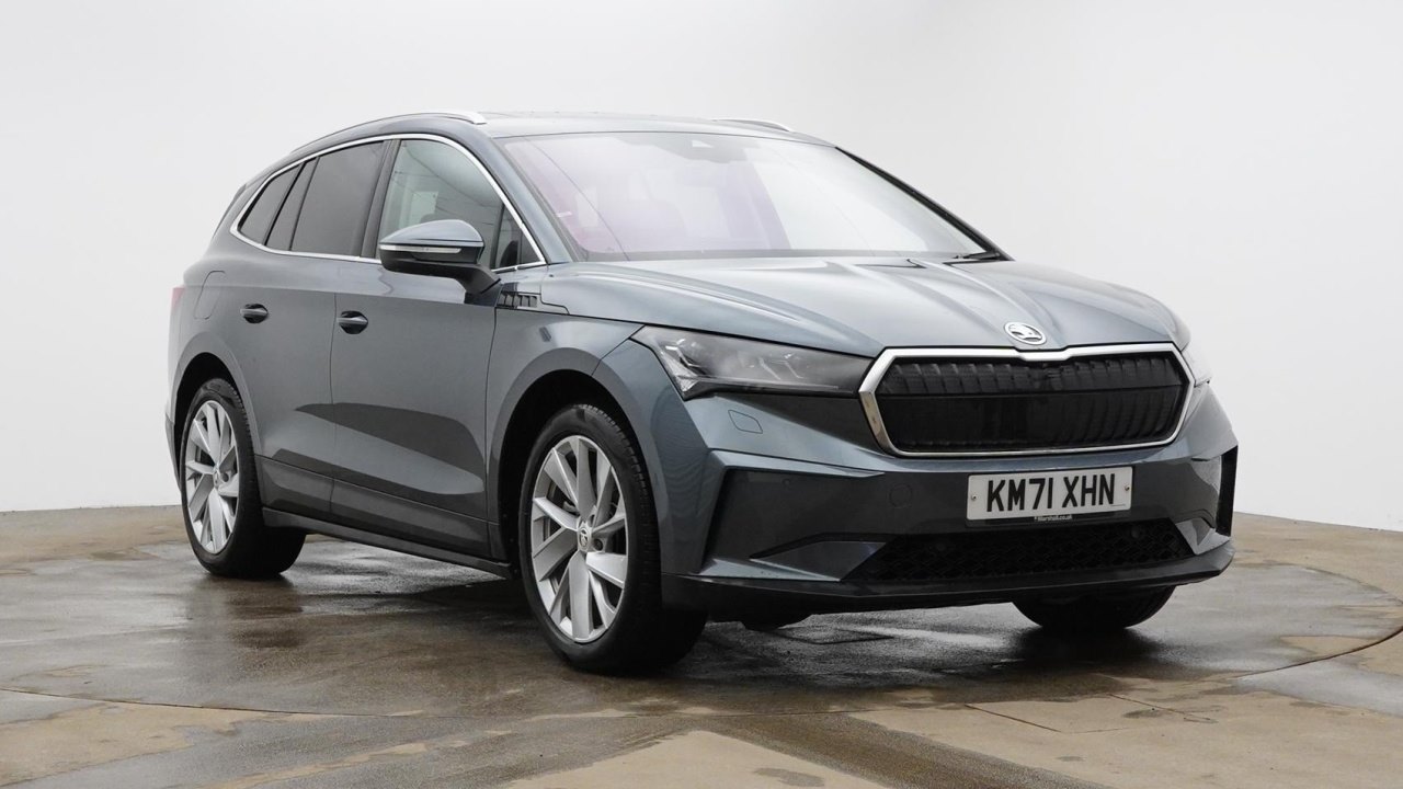 Main listing image - Skoda Enyaq