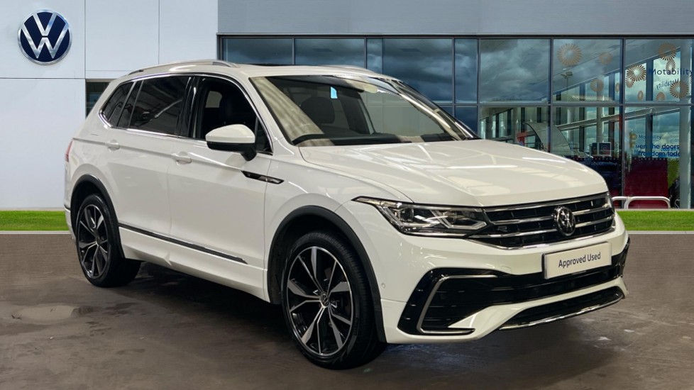 Main listing image - Volkswagen Tiguan Allspace