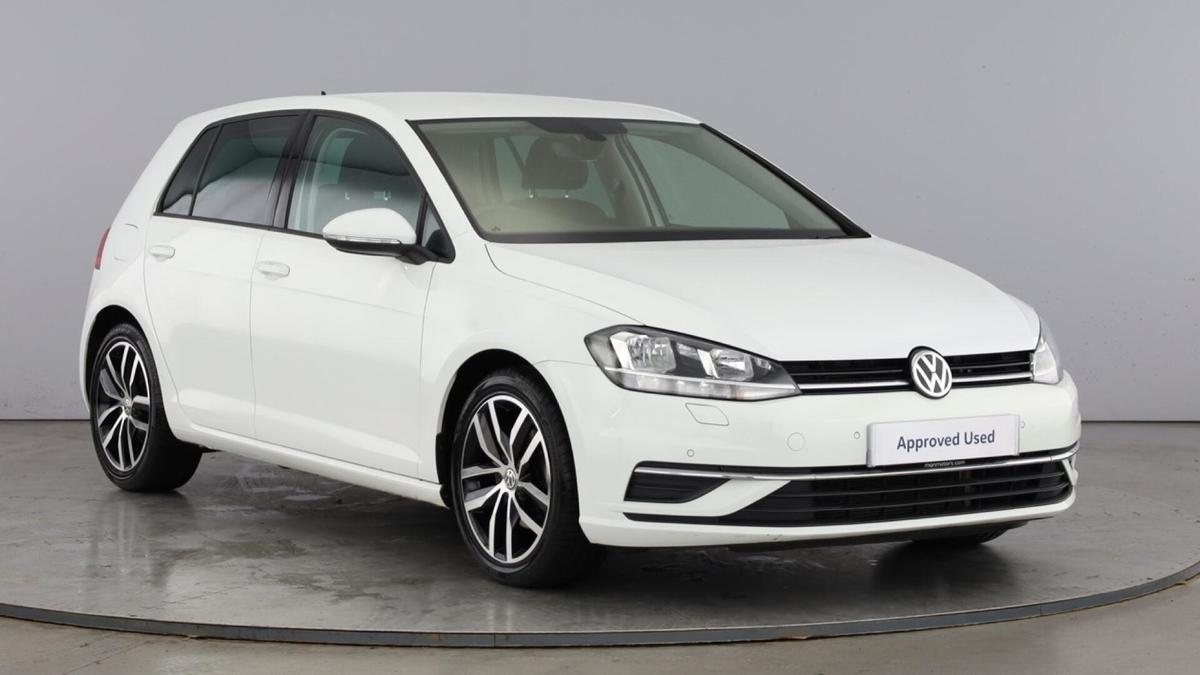 Main listing image - Volkswagen Golf