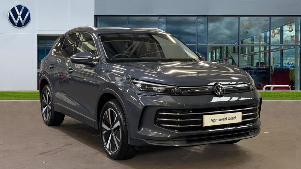 Main listing image - Volkswagen Tiguan