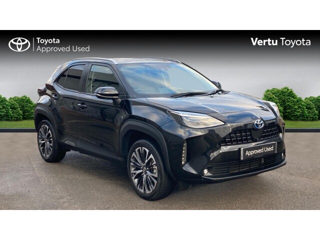 Main listing image - Toyota Yaris Cross