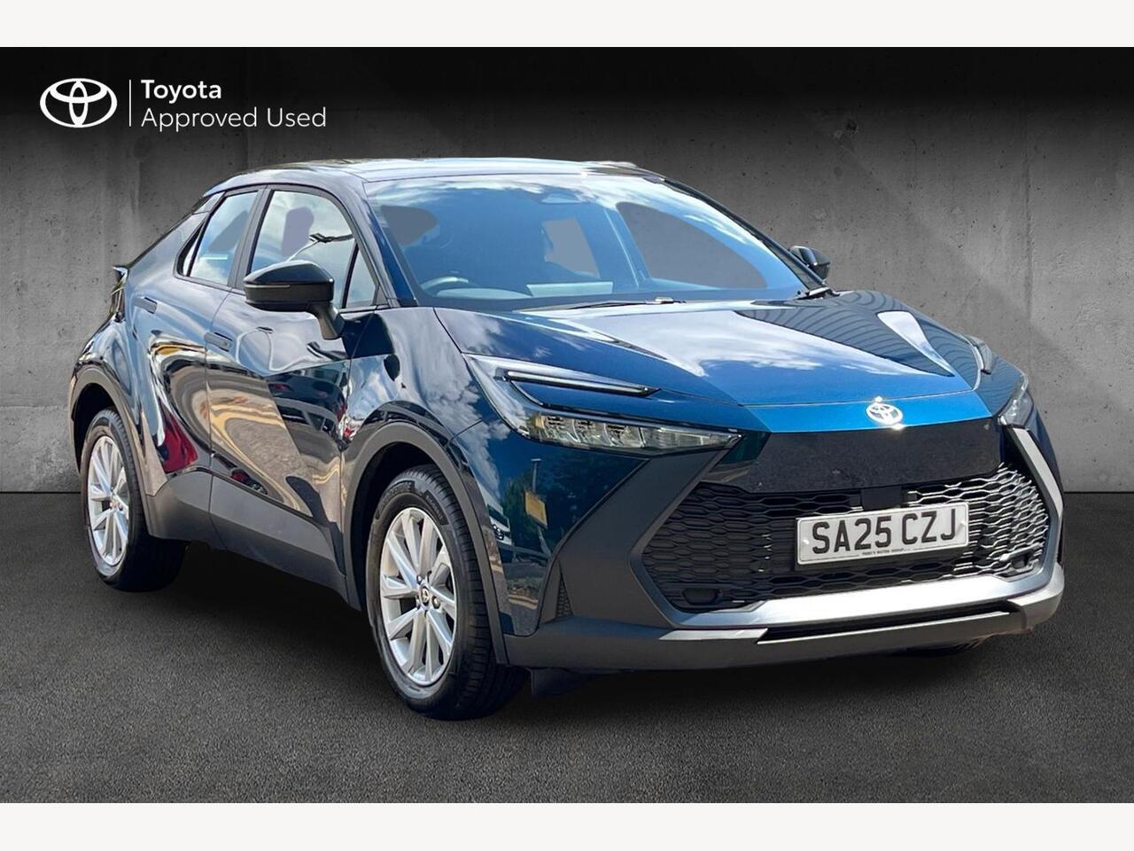 Main listing image - Toyota C-HR