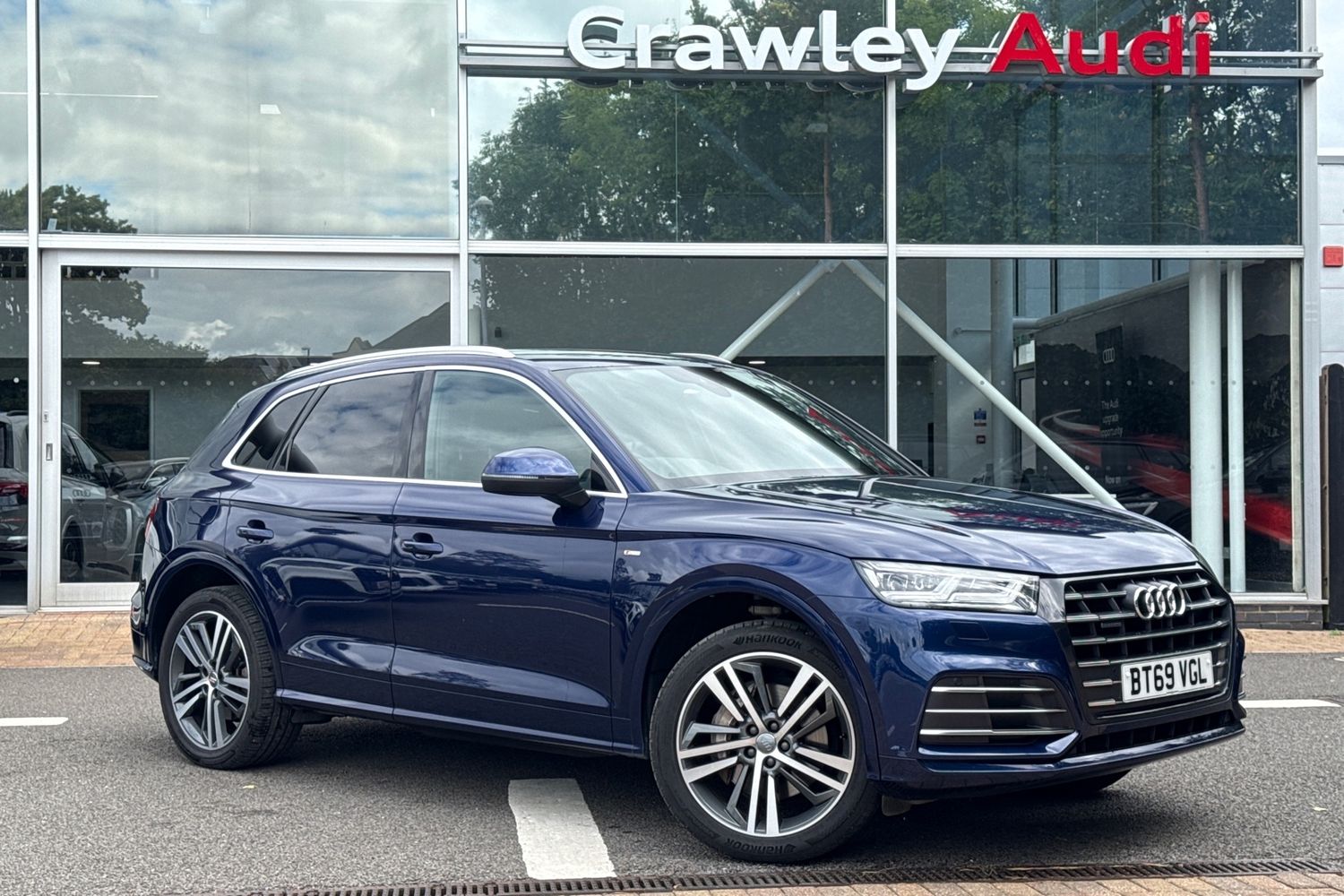 Main listing image - Audi Q5