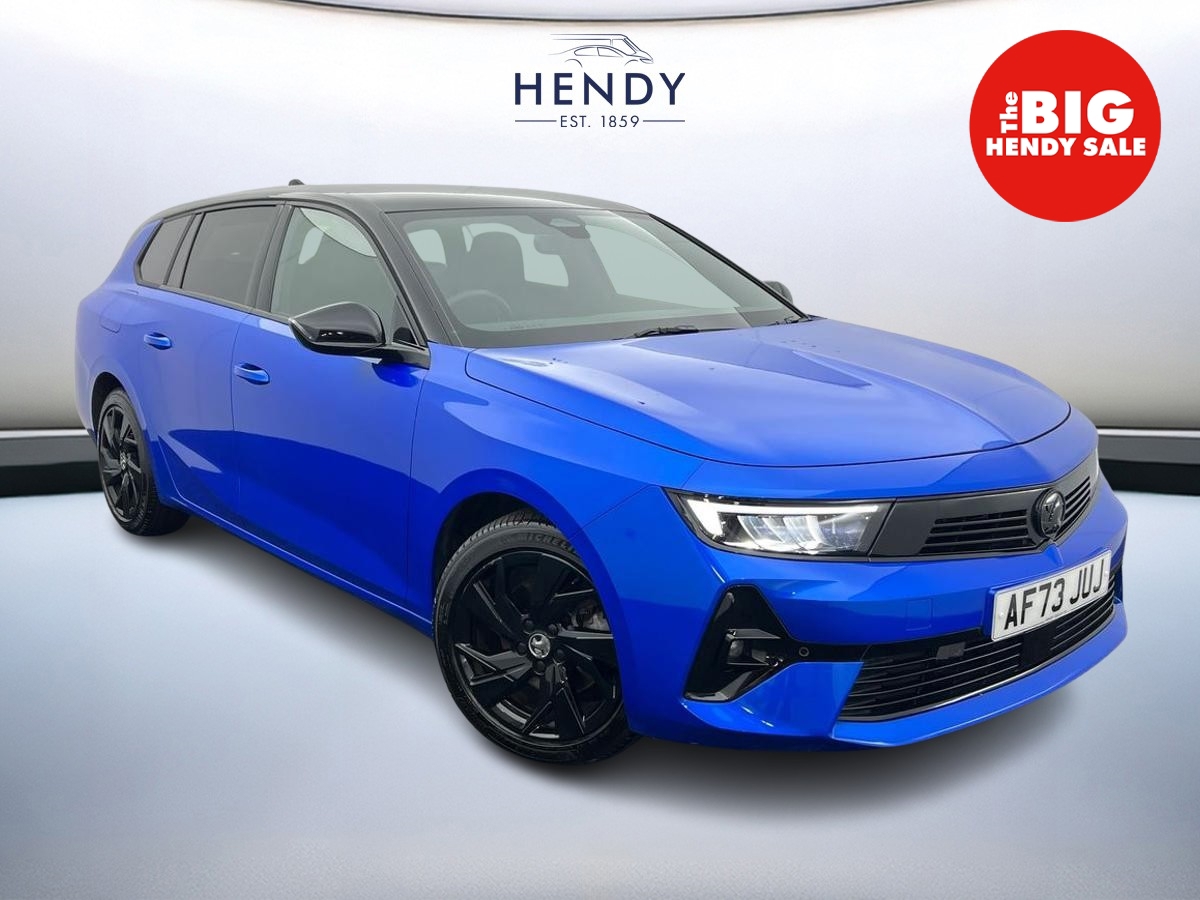 Main listing image - Vauxhall Astra Sports Tourer