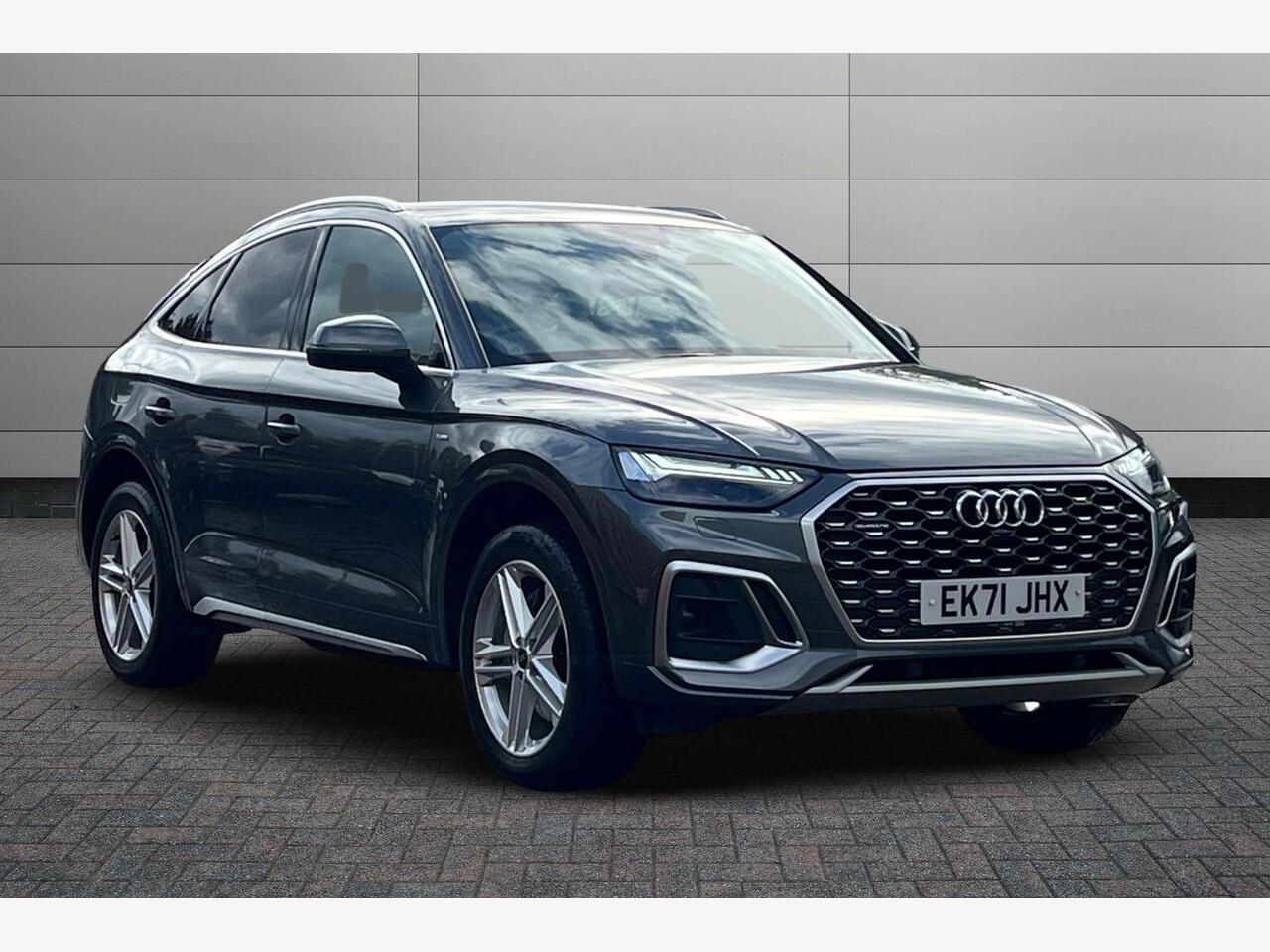 Main listing image - Audi Q5 Sportback