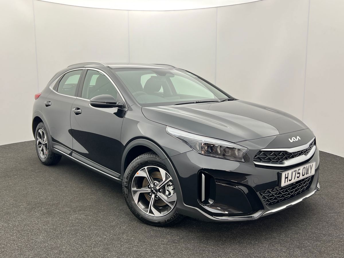 Main listing image - Kia XCeed