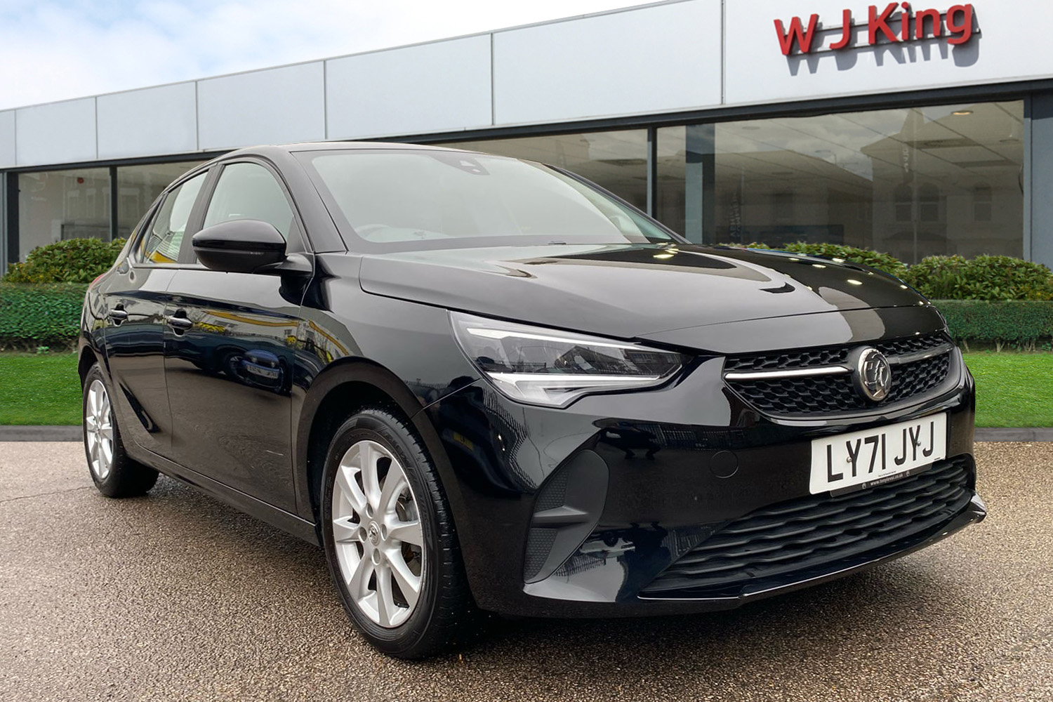 Main listing image - Vauxhall Corsa