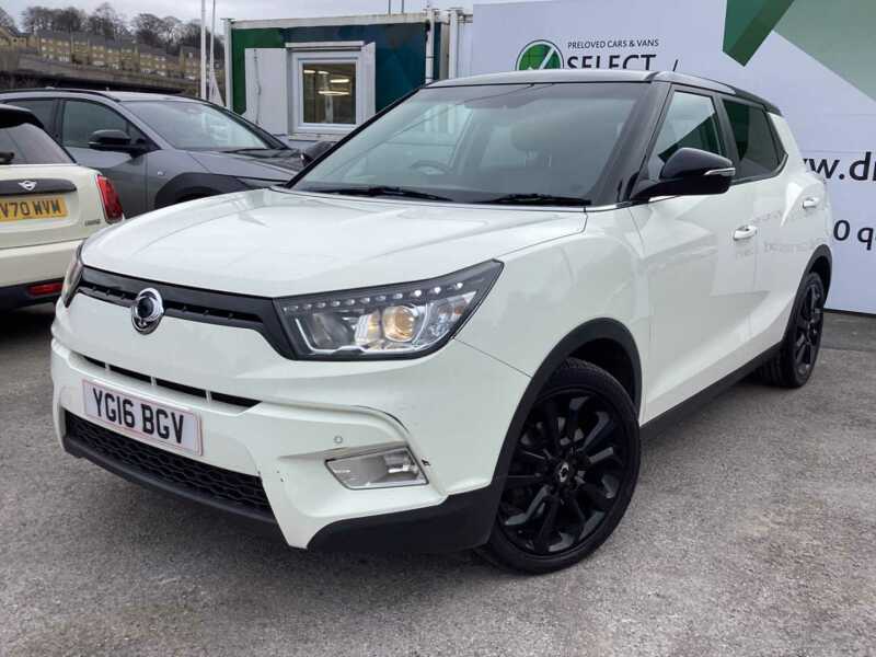 Main listing image - SsangYong Tivoli