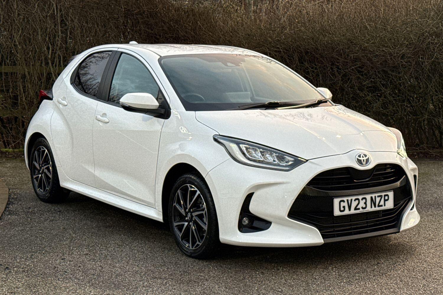 Main listing image - Toyota Yaris