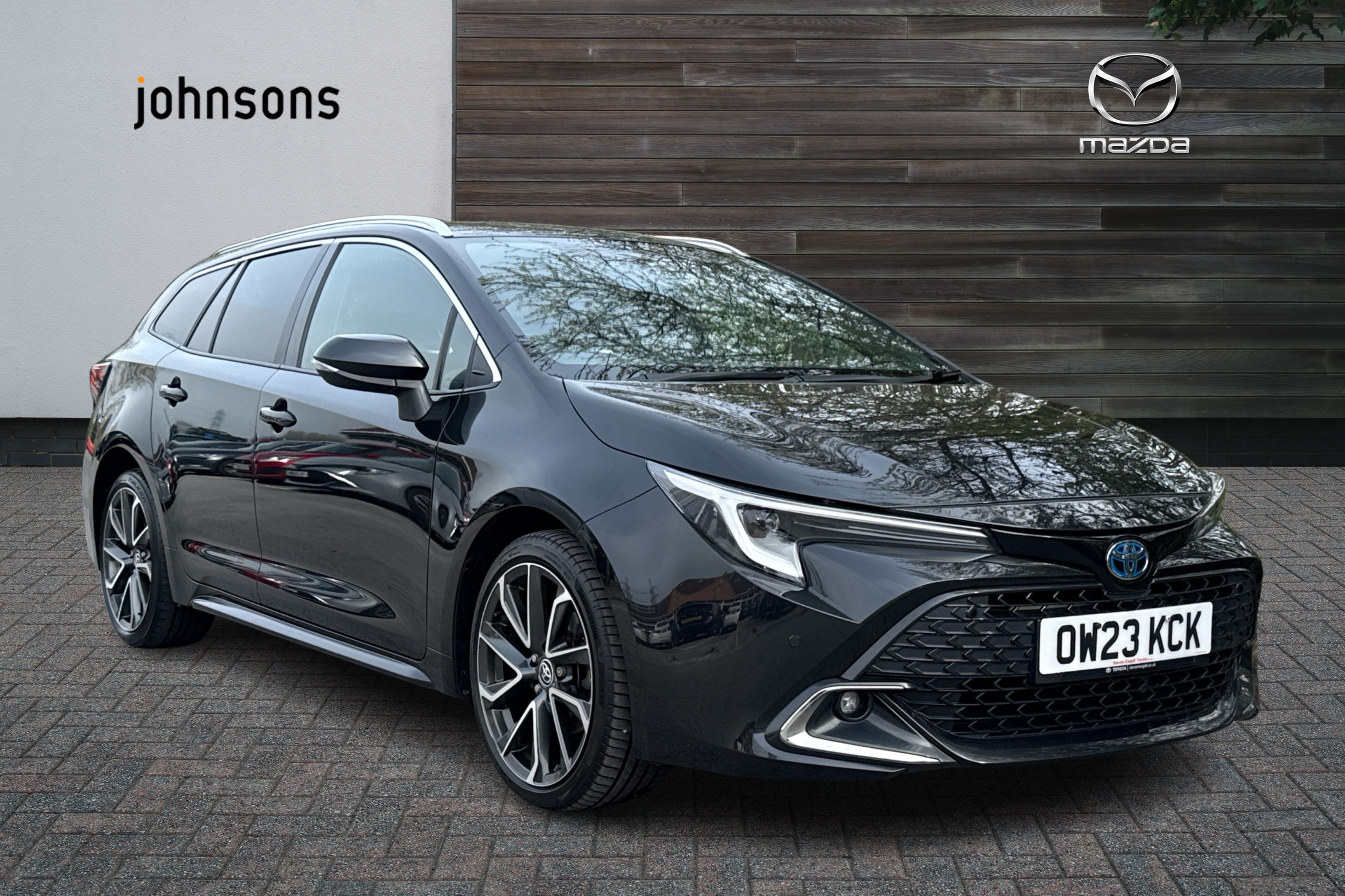 Main listing image - Toyota Corolla Touring Sport