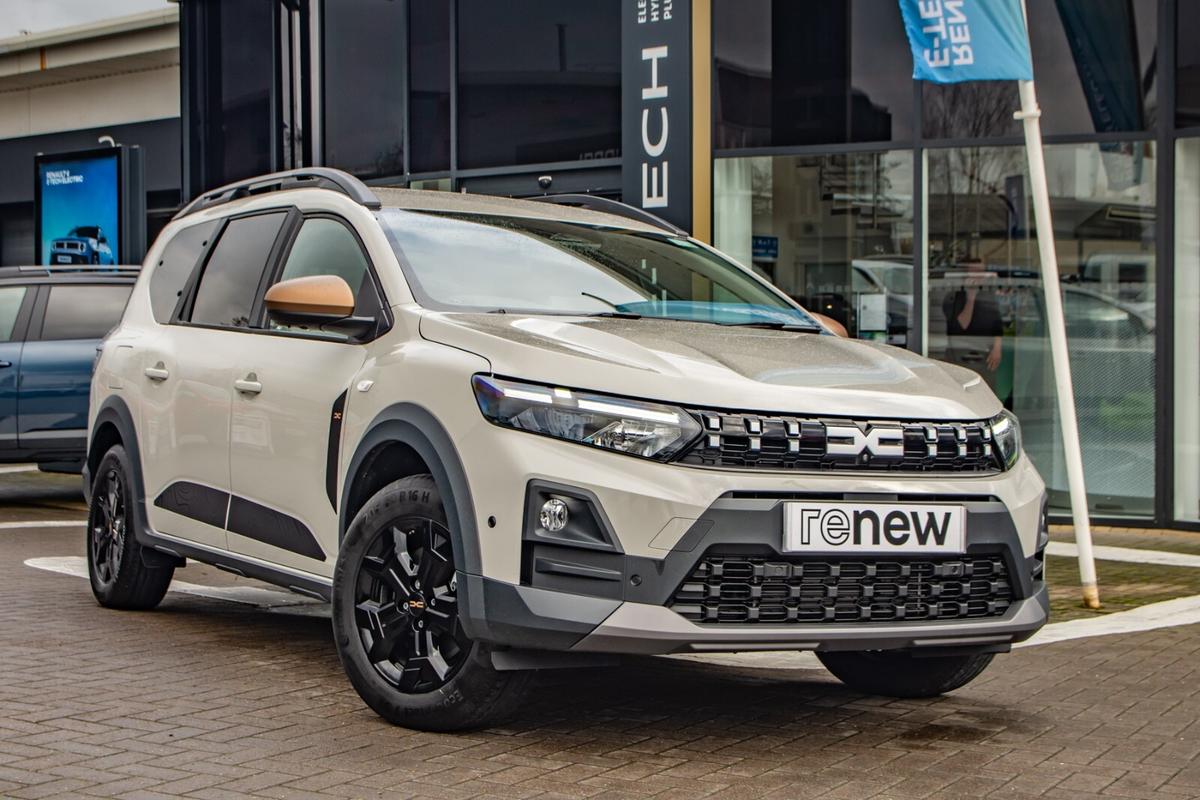 Main listing image - Dacia Jogger