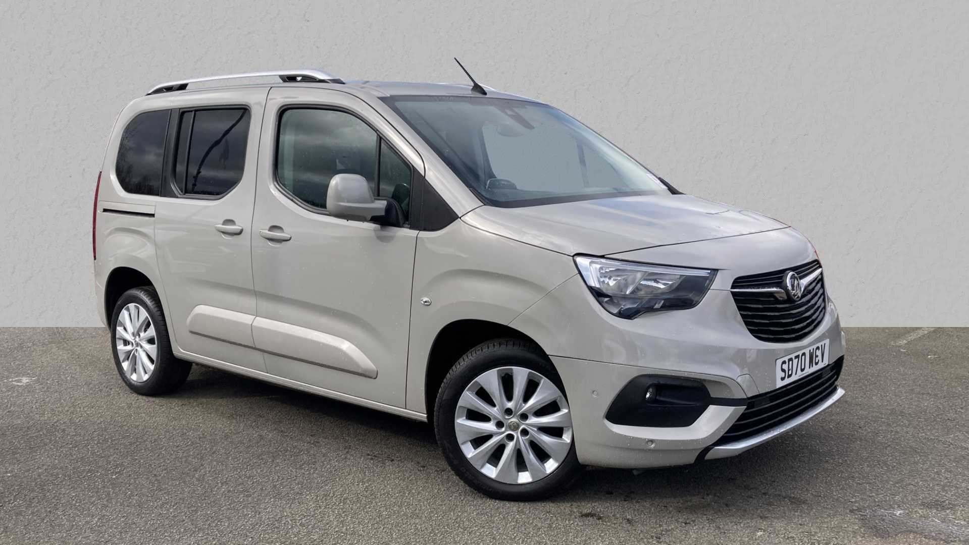 Main listing image - Vauxhall Combo Life