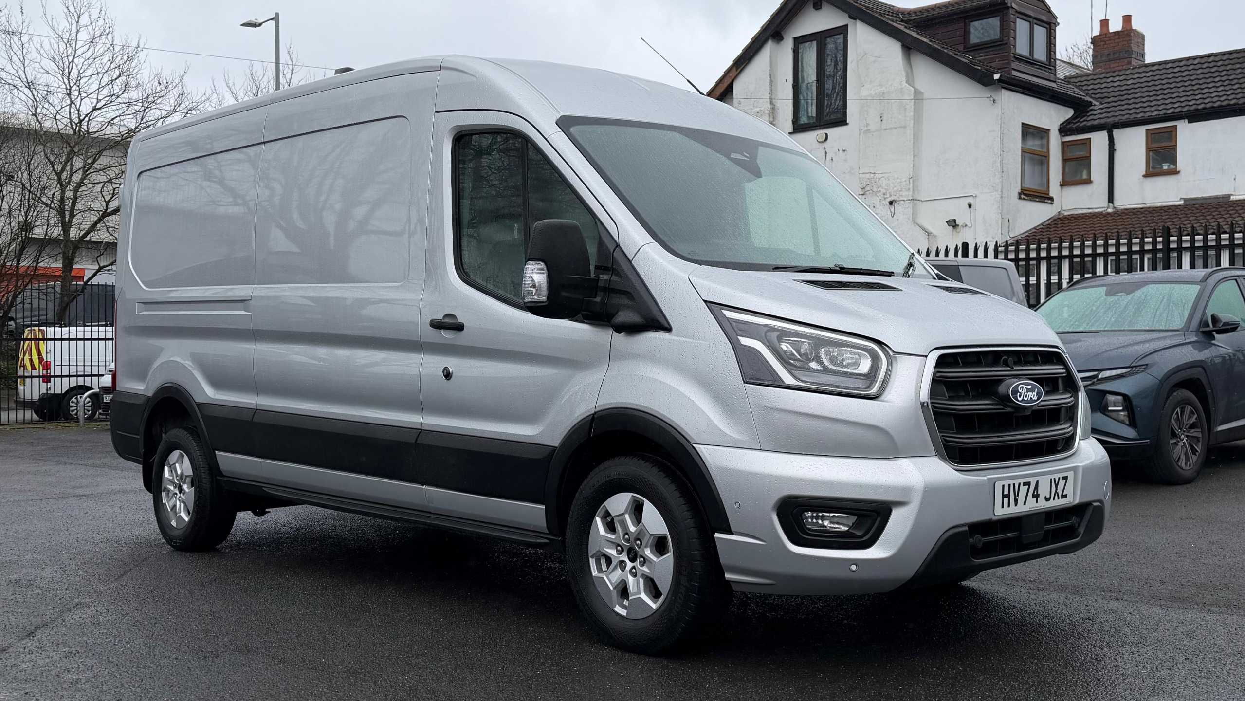 Main listing image - Ford Transit