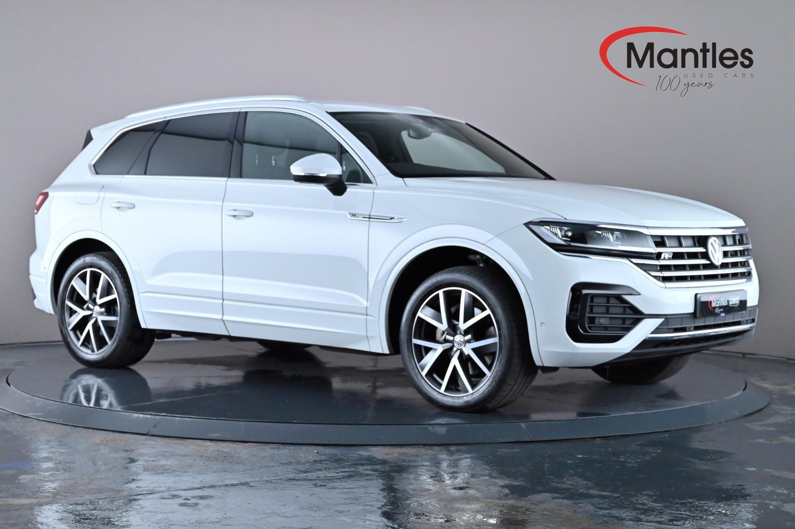 Main listing image - Volkswagen Touareg