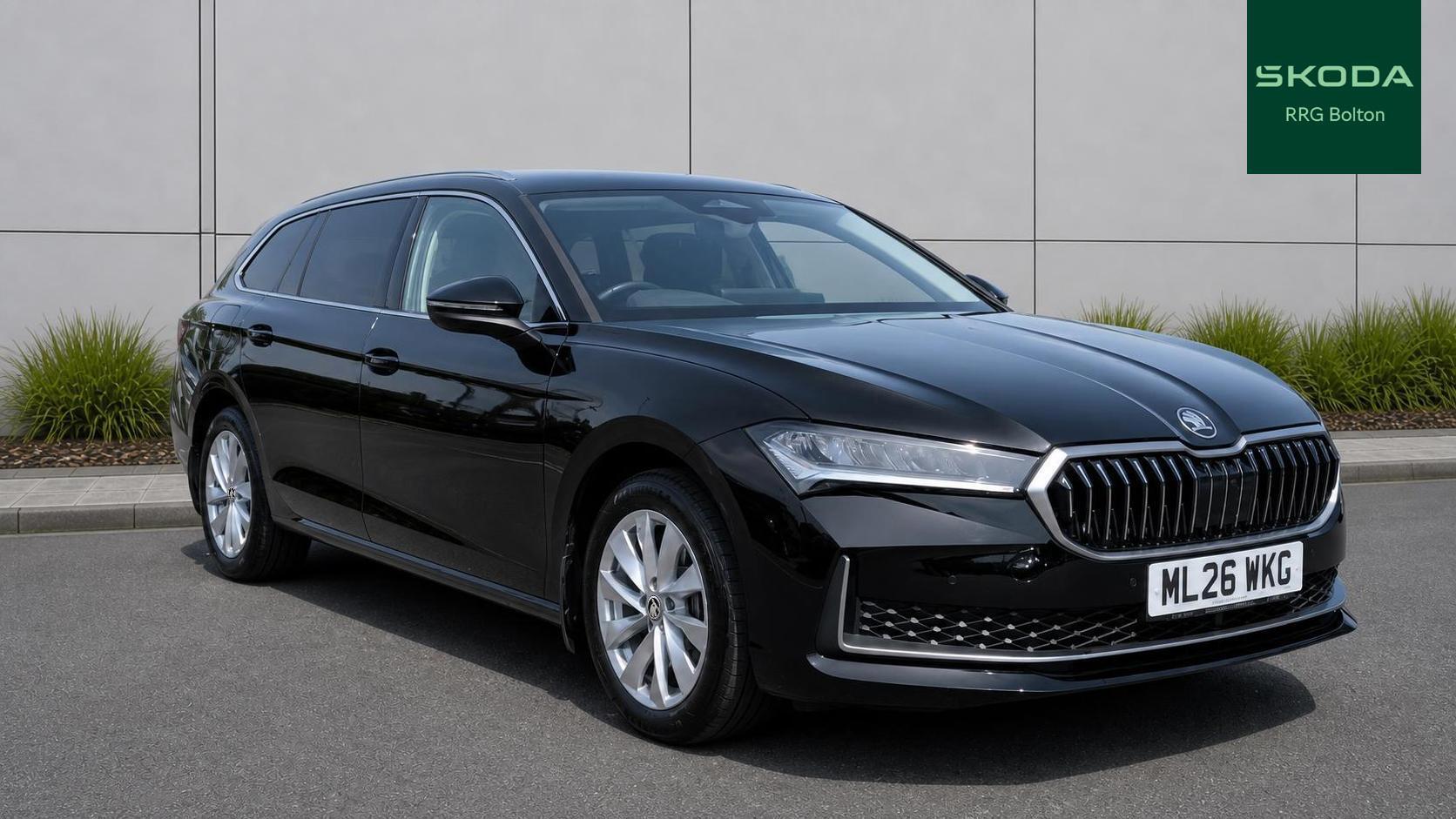 Main listing image - Skoda Superb
