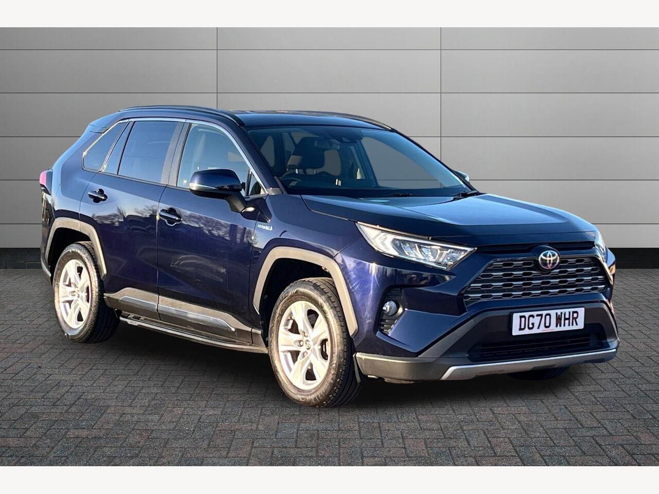 Main listing image - Toyota RAV4