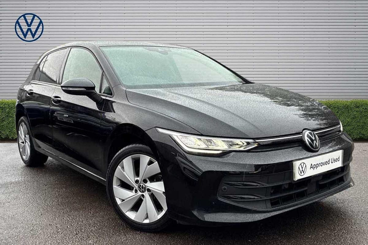 Main listing image - Volkswagen Golf