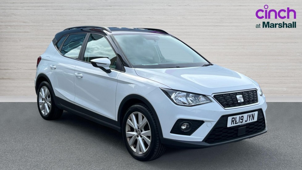 Main listing image - SEAT Arona