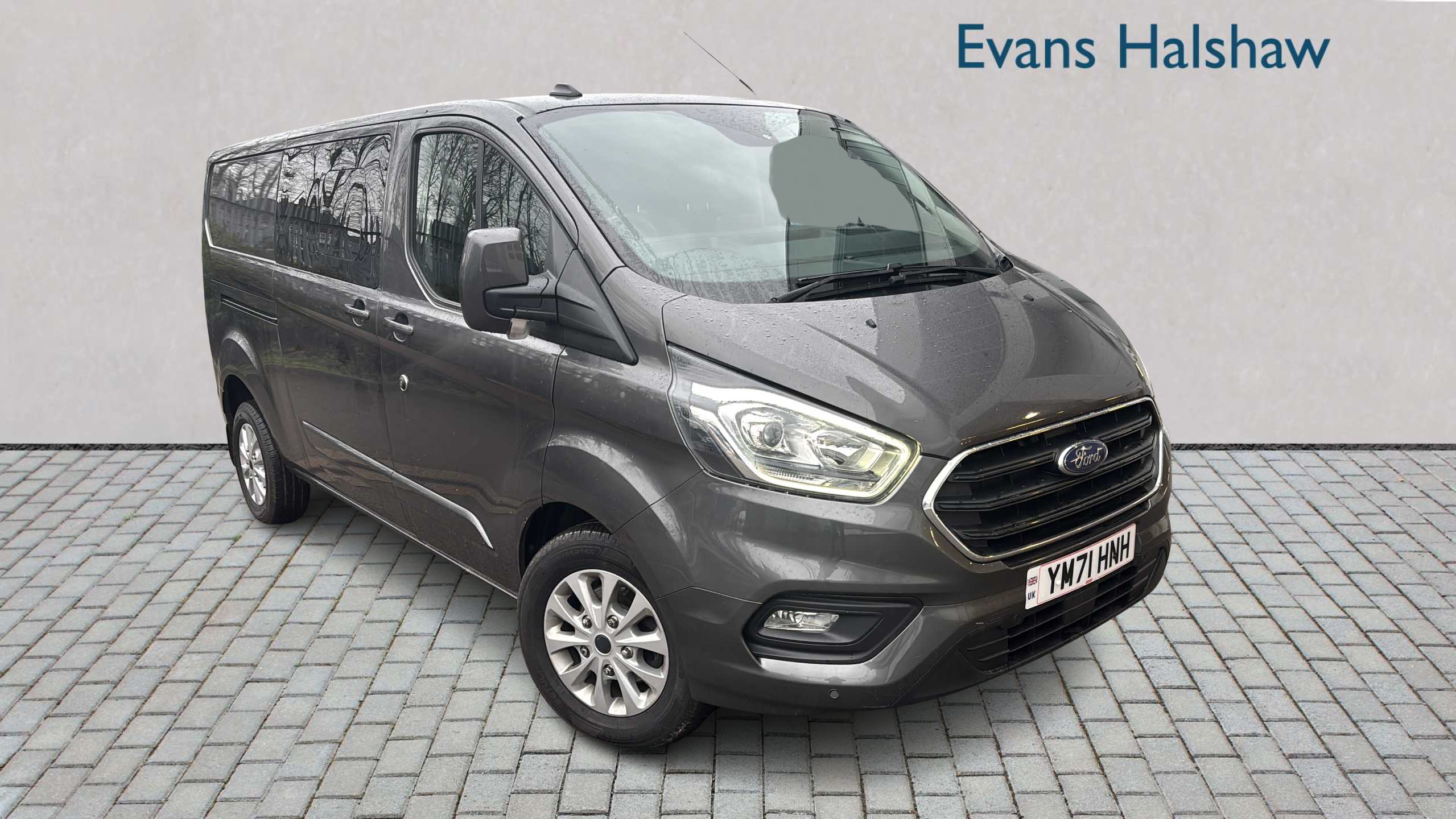 Main listing image - Ford Transit Custom