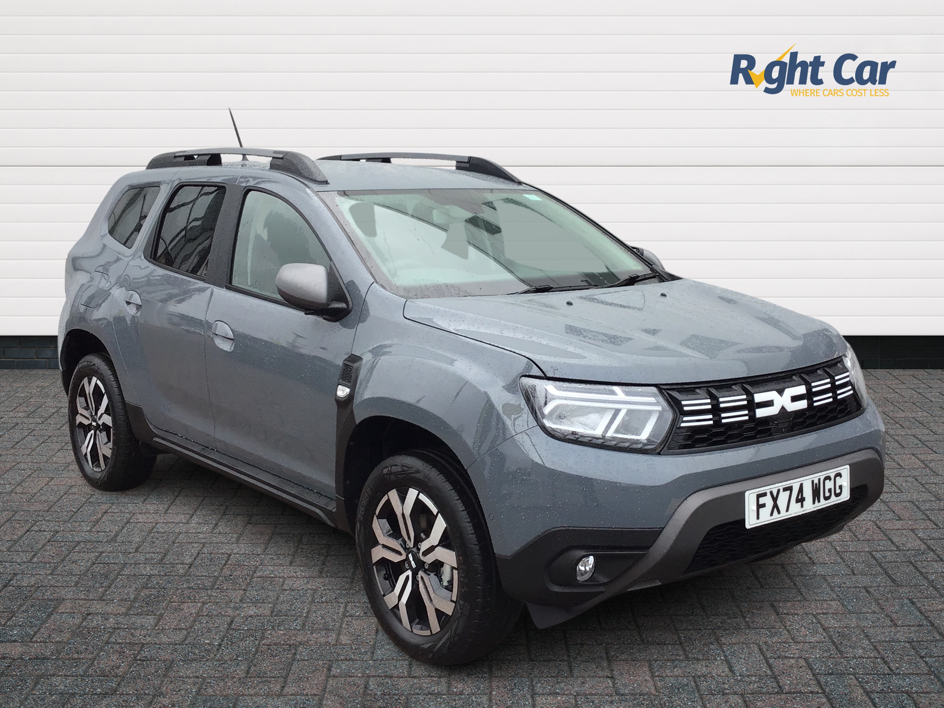 Main listing image - Dacia Duster