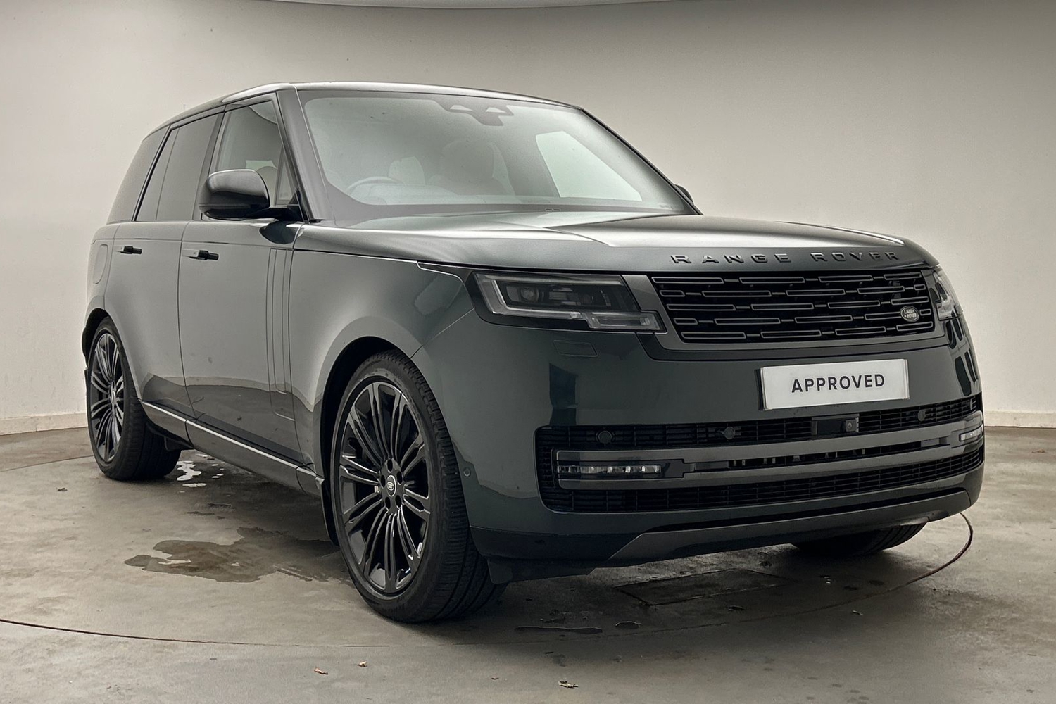 Main listing image - Land Rover Range Rover