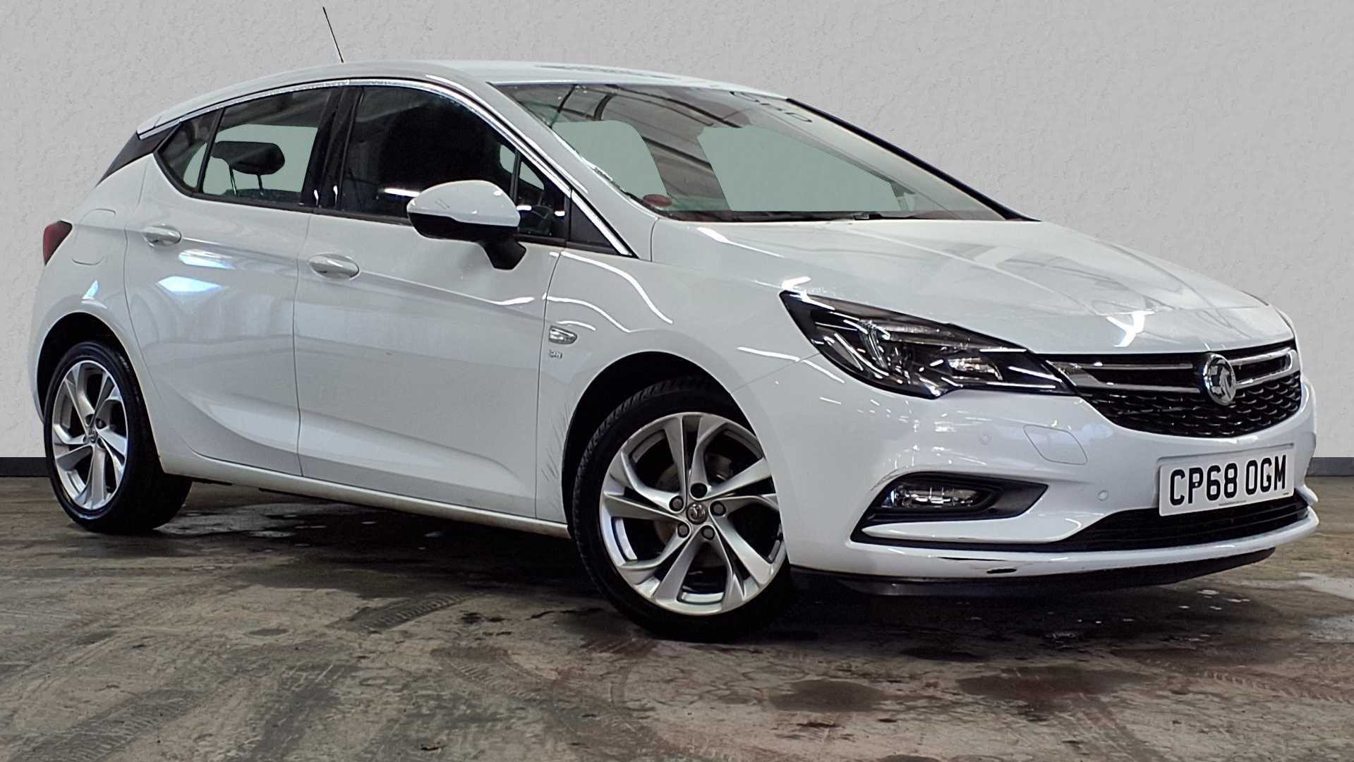 Main listing image - Vauxhall Astra