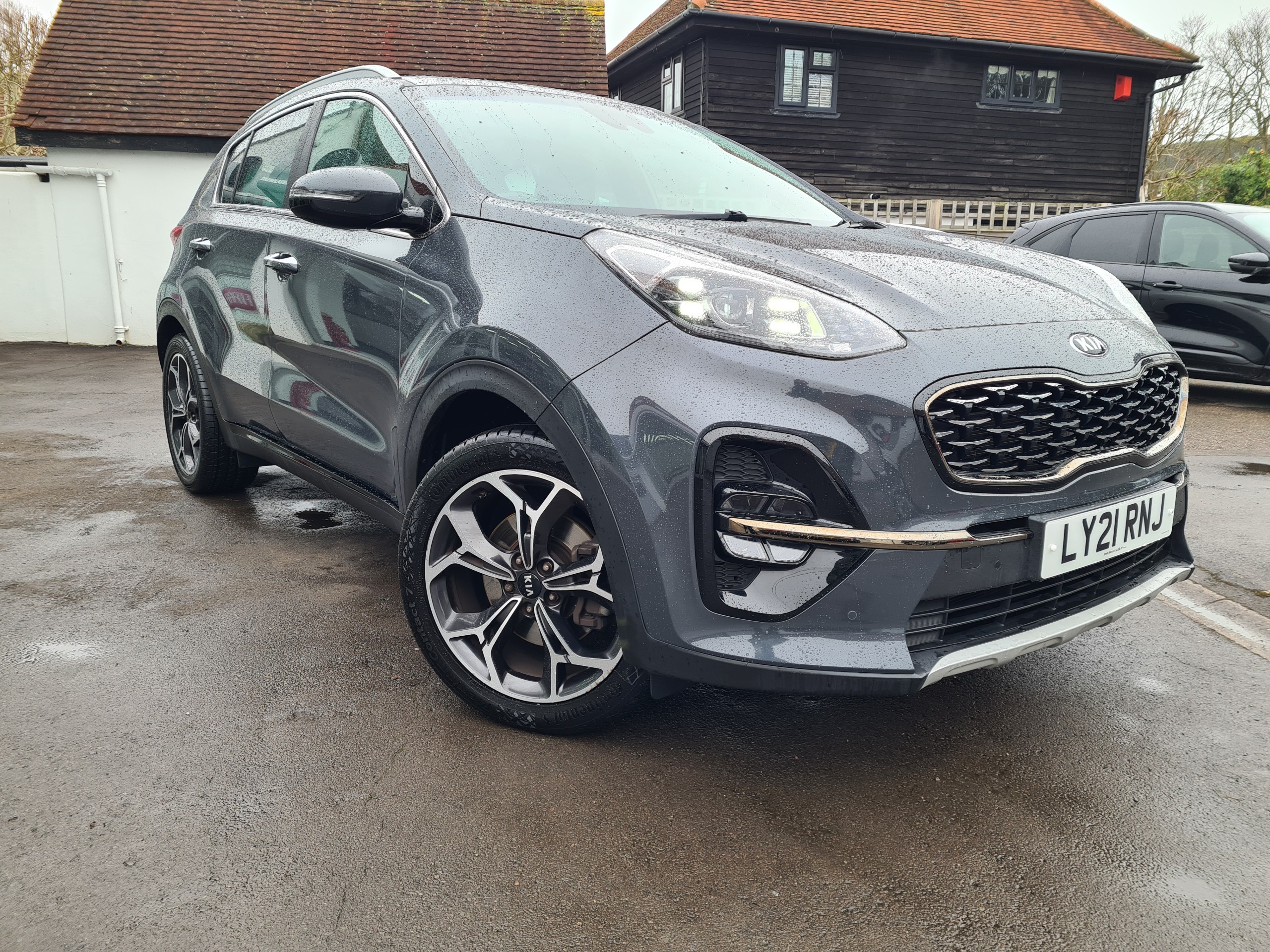 Main listing image - Kia Sportage