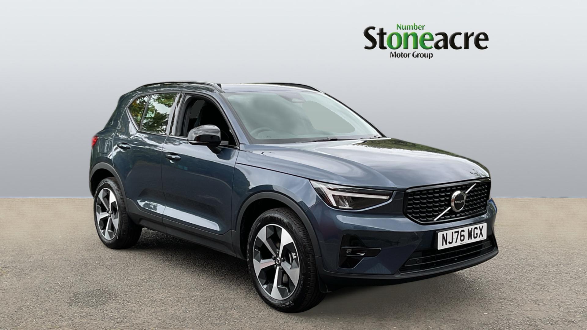 Main listing image - Volvo XC40